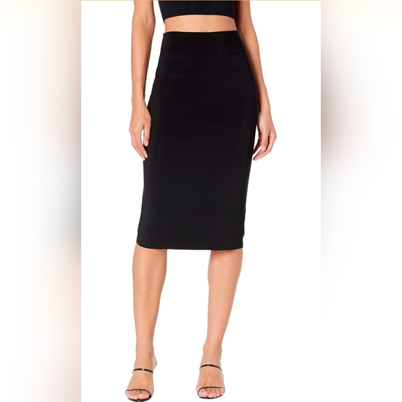 Norma Kamali Dresses & Skirts - NORMA KAMALI Black Straight Skirt Stretch Drapey Pencil Career Medium
